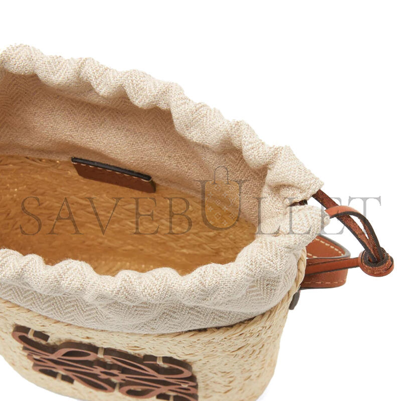 L0ew* square pocket in iraca palm and calfskin c630g35x05 (22.5*15*6cm)